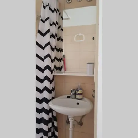 Apartamento Kiki With A Sea View, Free Wifi, For 2 Persons *