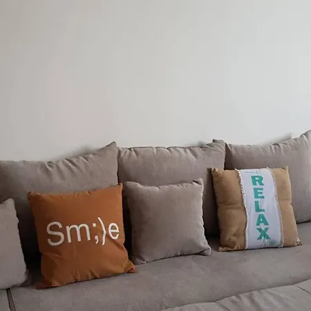 Kiki With A Sea View, Free Wifi, For 2 Persons Apartment