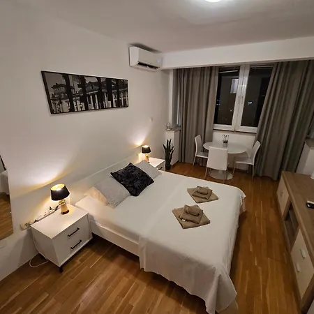 Kiki With A Sea View, Free Wifi, For 2 Persons アパート