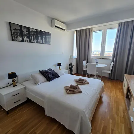 Kiki With A Sea View, Free Wifi, For 2 Persons アパート